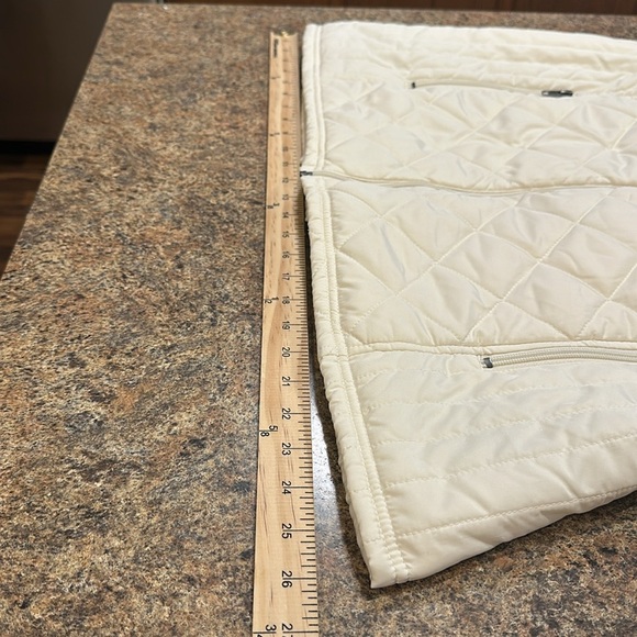 Relativity Outerwear Lightweight Vest White Womens Size 2X Full Zipper Closure - Picture 11 of 11